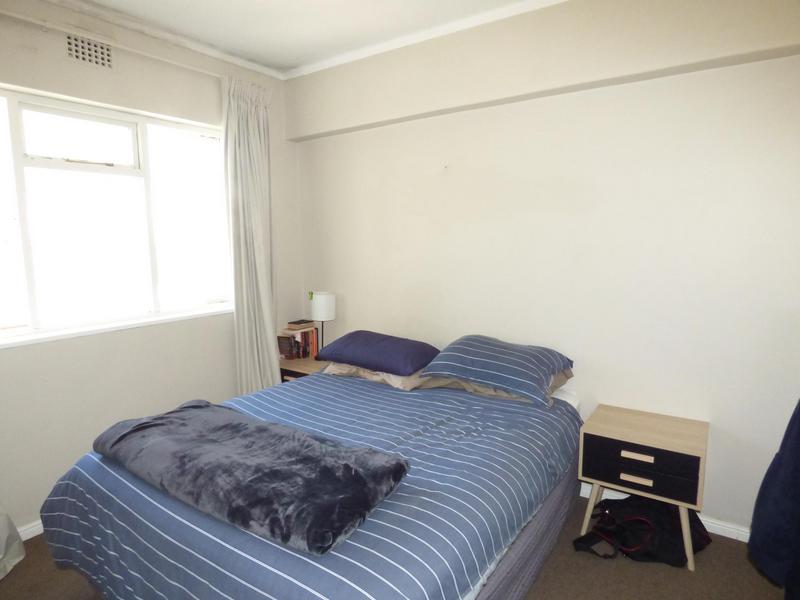 To Let 1 Bedroom Property for Rent in Sea Point Western Cape